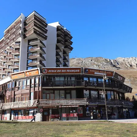 Confortable Et Lumineux A Le Lac, Au Pied Des Pistes, Proche Commerces, Balcon Sud - Fr-1-502-423 Apartment
