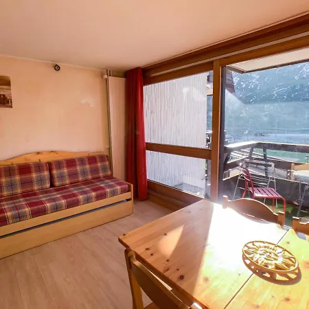 Confortable Et Lumineux A Le Lac, Au Pied Des Pistes, Proche Commerces, Balcon Sud - Fr-1-502-423 Apartment Tignes