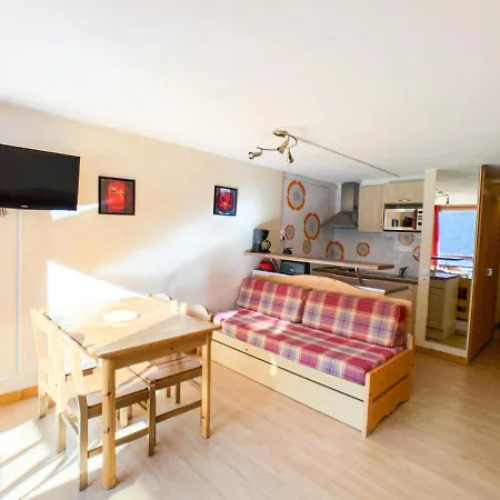 Apartment Confortable Et Lumineux A Le Lac, Au Pied Des Pistes, Proche Commerces, Balcon Sud - Fr-1-502-423 Tignes